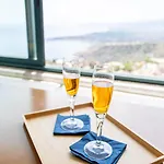Marta Luxury Sea View And Villa *