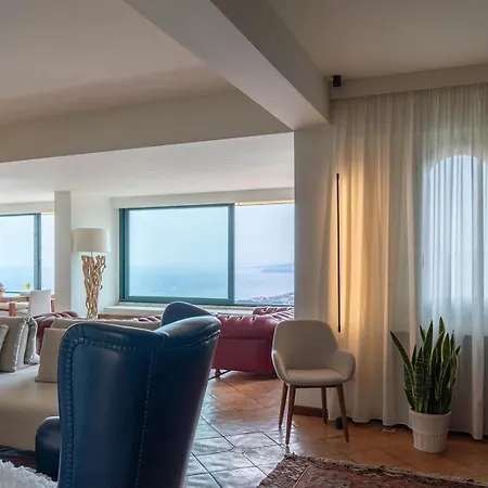 Marta Luxury Sea View And 타오르미나