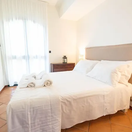 Marta Luxury Sea View And