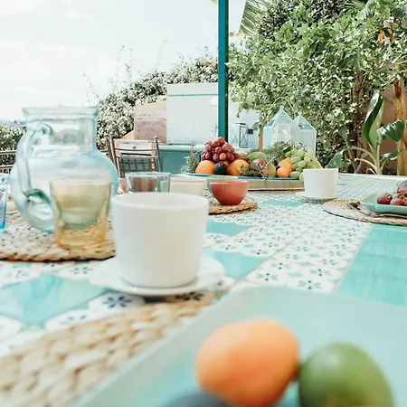 Marta Luxury Sea View And טאורמינה