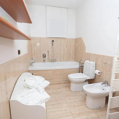 וילה Marta Luxury Sea View And טאורמינה