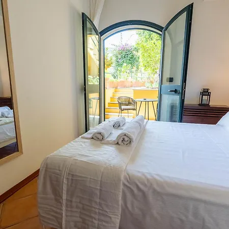 Marta Luxury Sea View And וילה טאורמינה