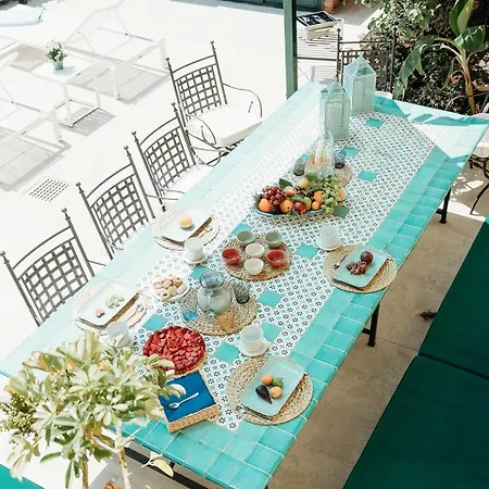 Marta Luxury Sea View And