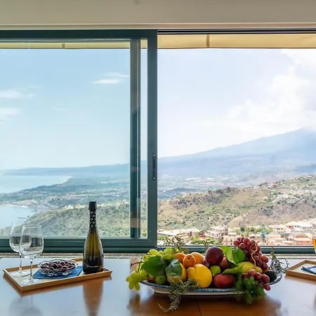 Marta Luxury Sea View And *