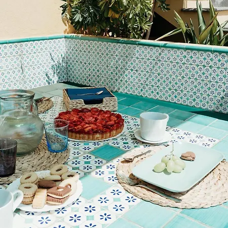 Marta Luxury Sea View And טאורמינה