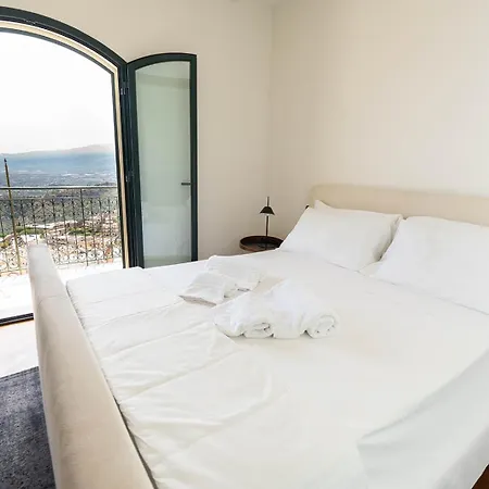 Marta Luxury Sea View And Vila